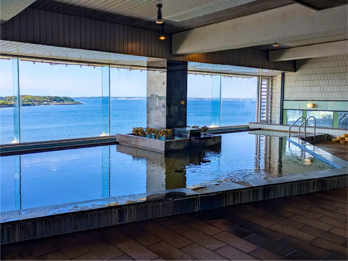 浜名湖を望むパノラマ展望大浴場