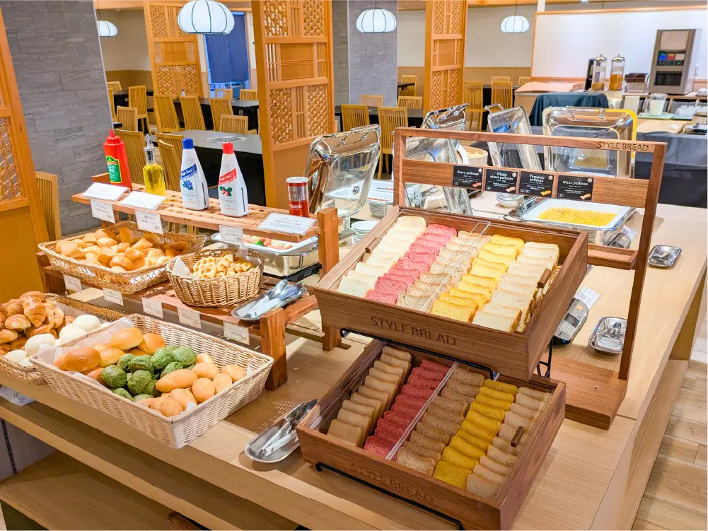 朝食ビュッフェ